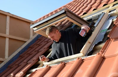 Pose de fenêtres de toit Velux à Noailly